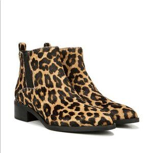 NEW Franco Sarto Domingo Leopard‎ Print Boot Ankle Booties Womens Size 7.5